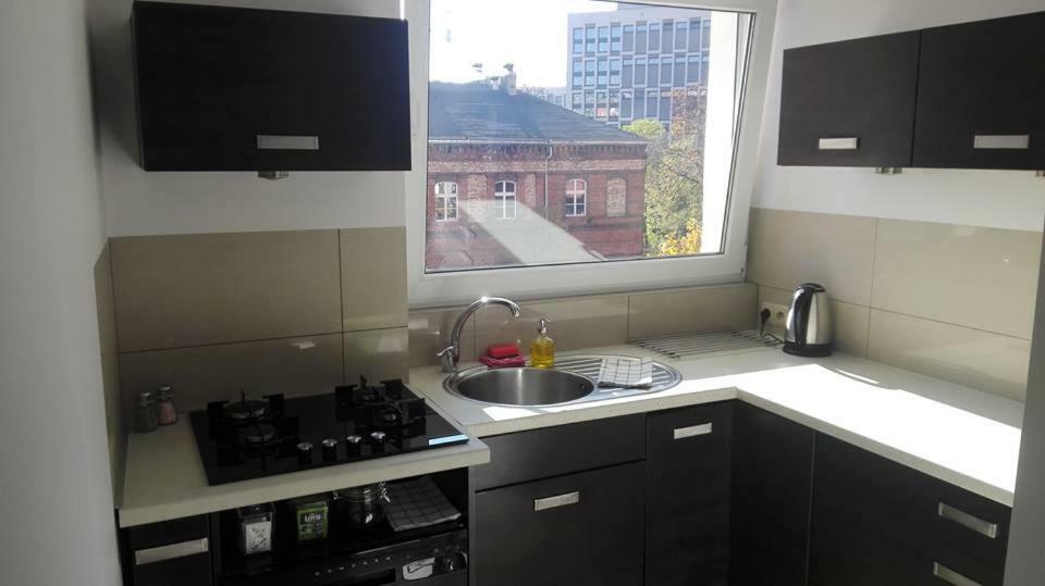 Powstancow Wielkopolskich 12 Poznań Extérieur photo