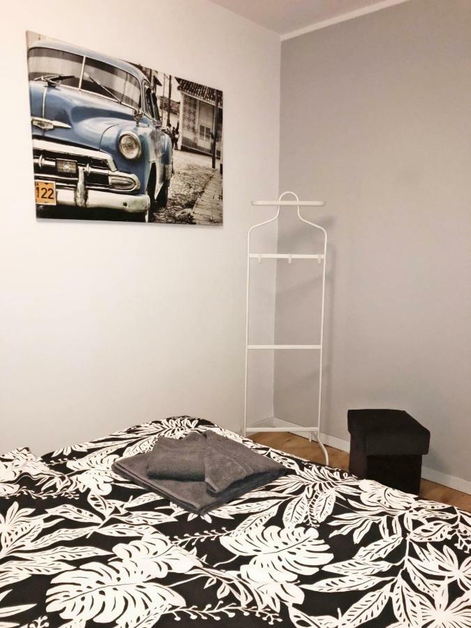 Powstancow Wielkopolskich 12 Poznań Extérieur photo